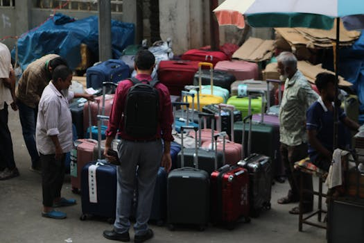 The Best Practices for Shopping End-of-Season Sales Smartly